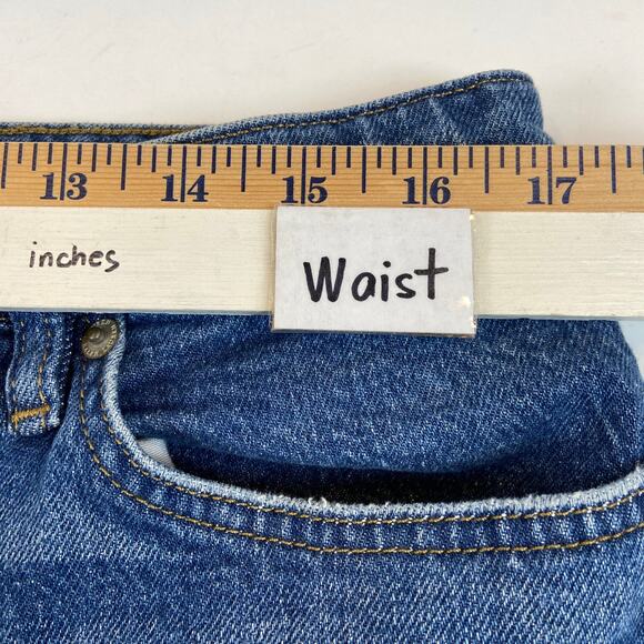 Lauren Ralph Lauren Cut Off Denim Shorts Size 14 - Picture 8 of 9